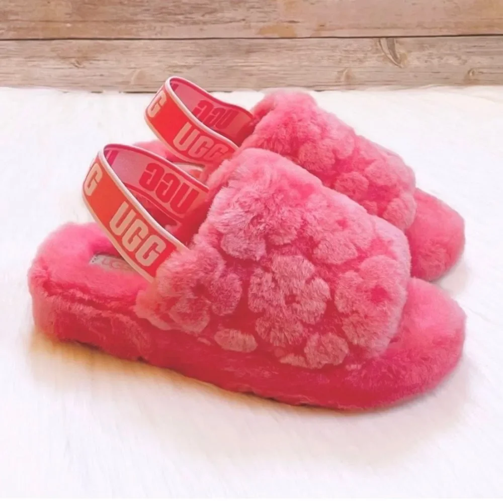 UGG Fluff Yeah Slide Slipper Poppy Sandal - Picture 1 of 6